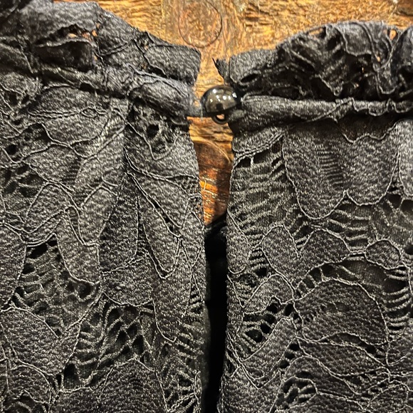 Womens Boutique Lace Blouse - Picture 2 of 5